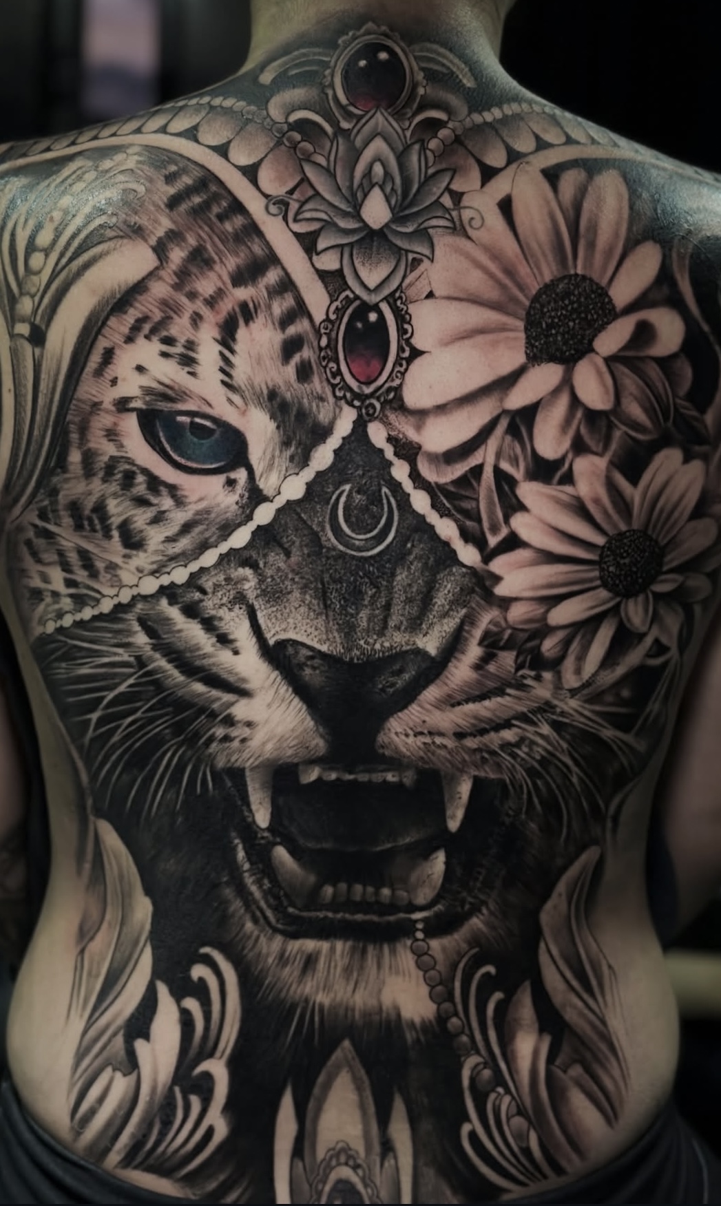Tattoo by Carlos, 12