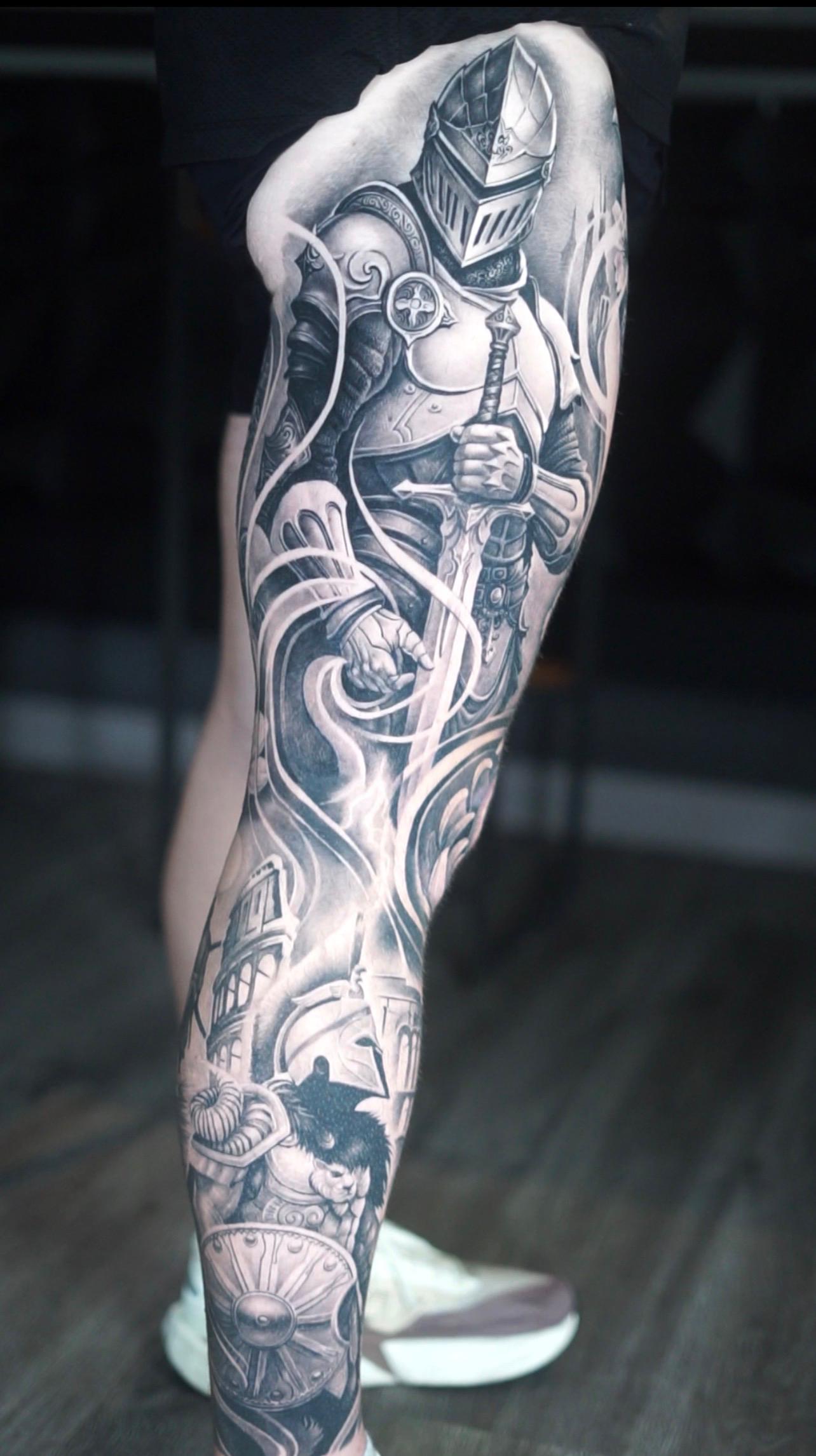 Tattoo by Emanuel, 16